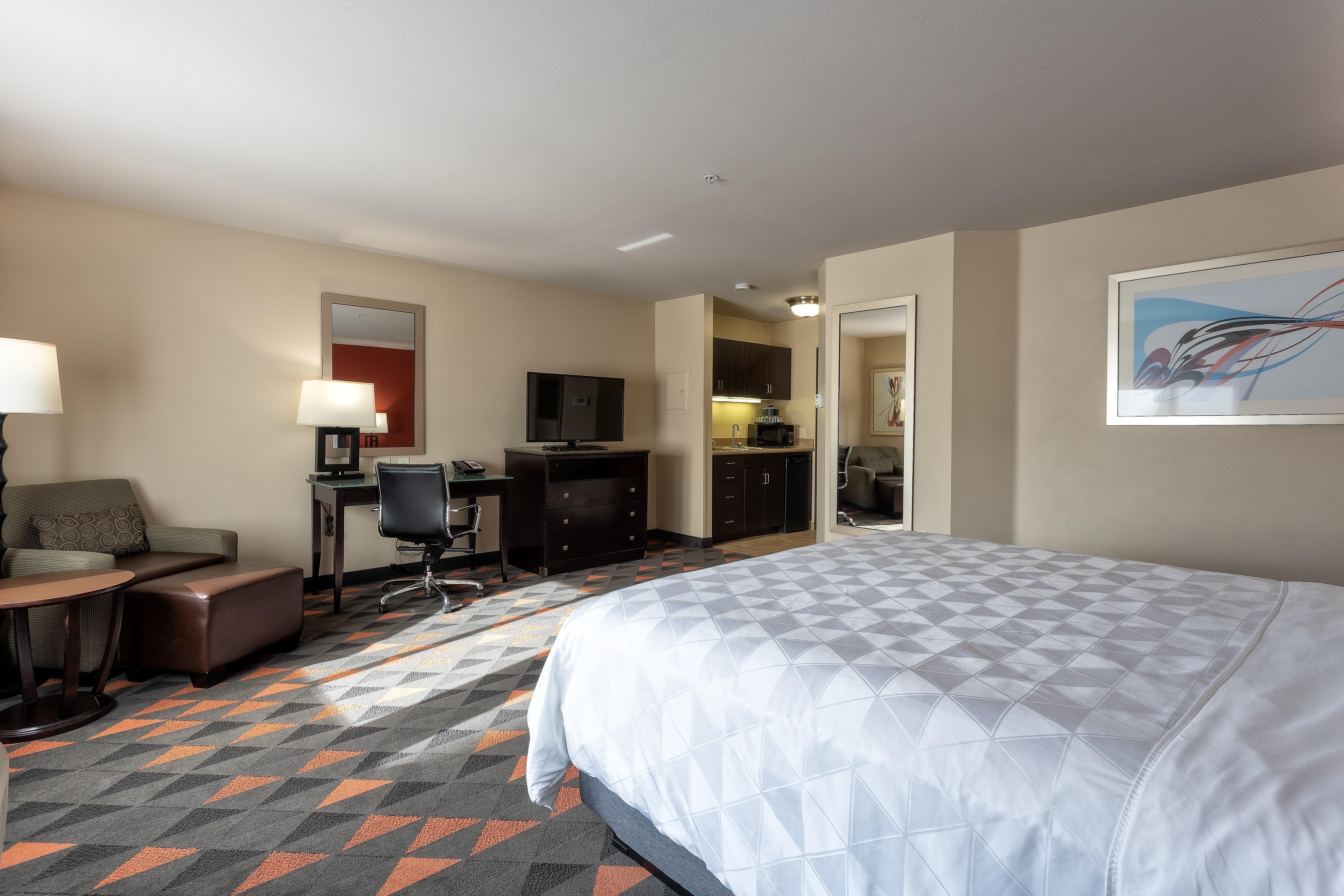 Holiday Inn Oceanside Marina Camp Pendleton By Ihg Bagian luar foto