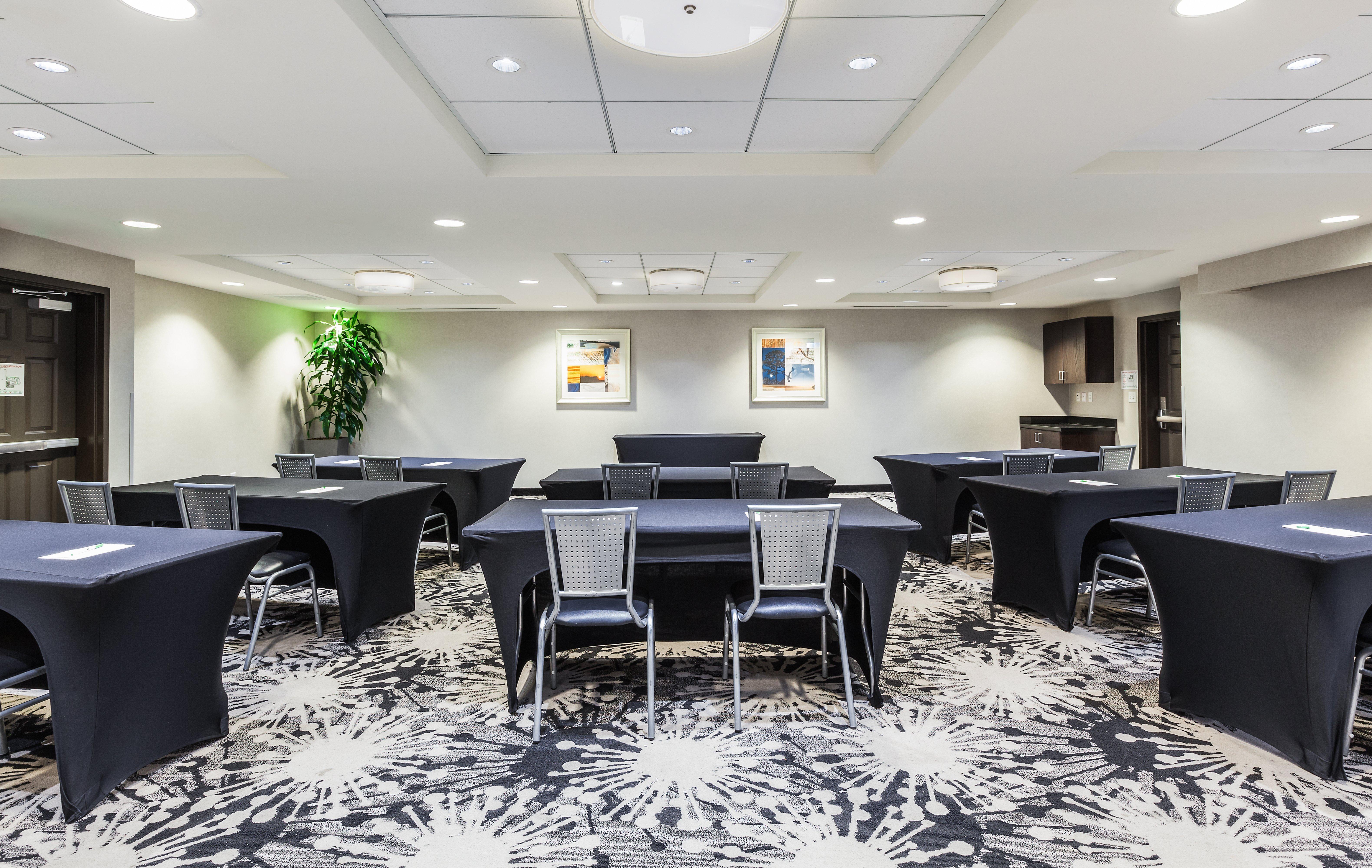Holiday Inn Oceanside Marina Camp Pendleton By Ihg Bagian luar foto