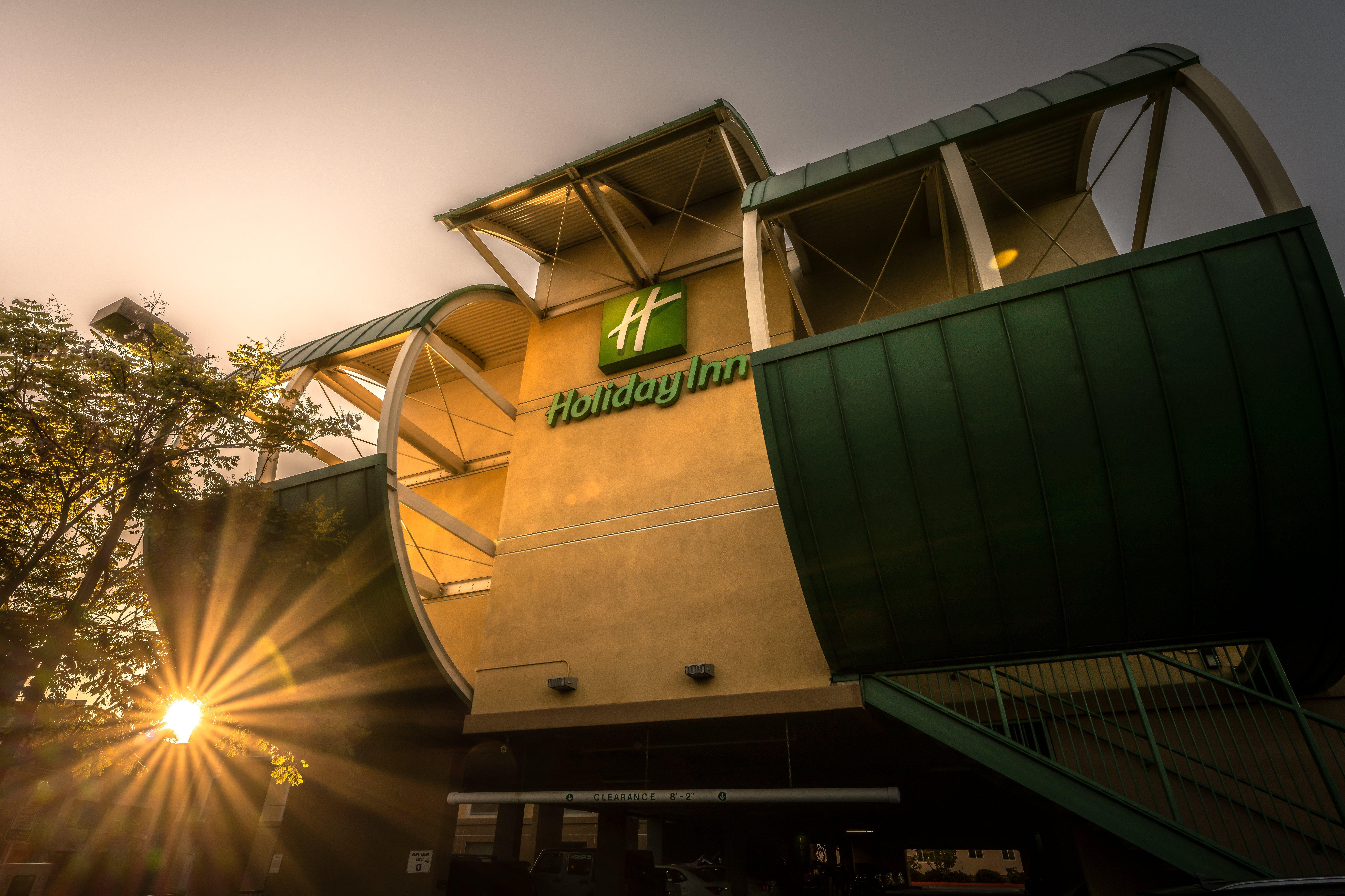 Holiday Inn Oceanside Marina Camp Pendleton By Ihg Bagian luar foto
