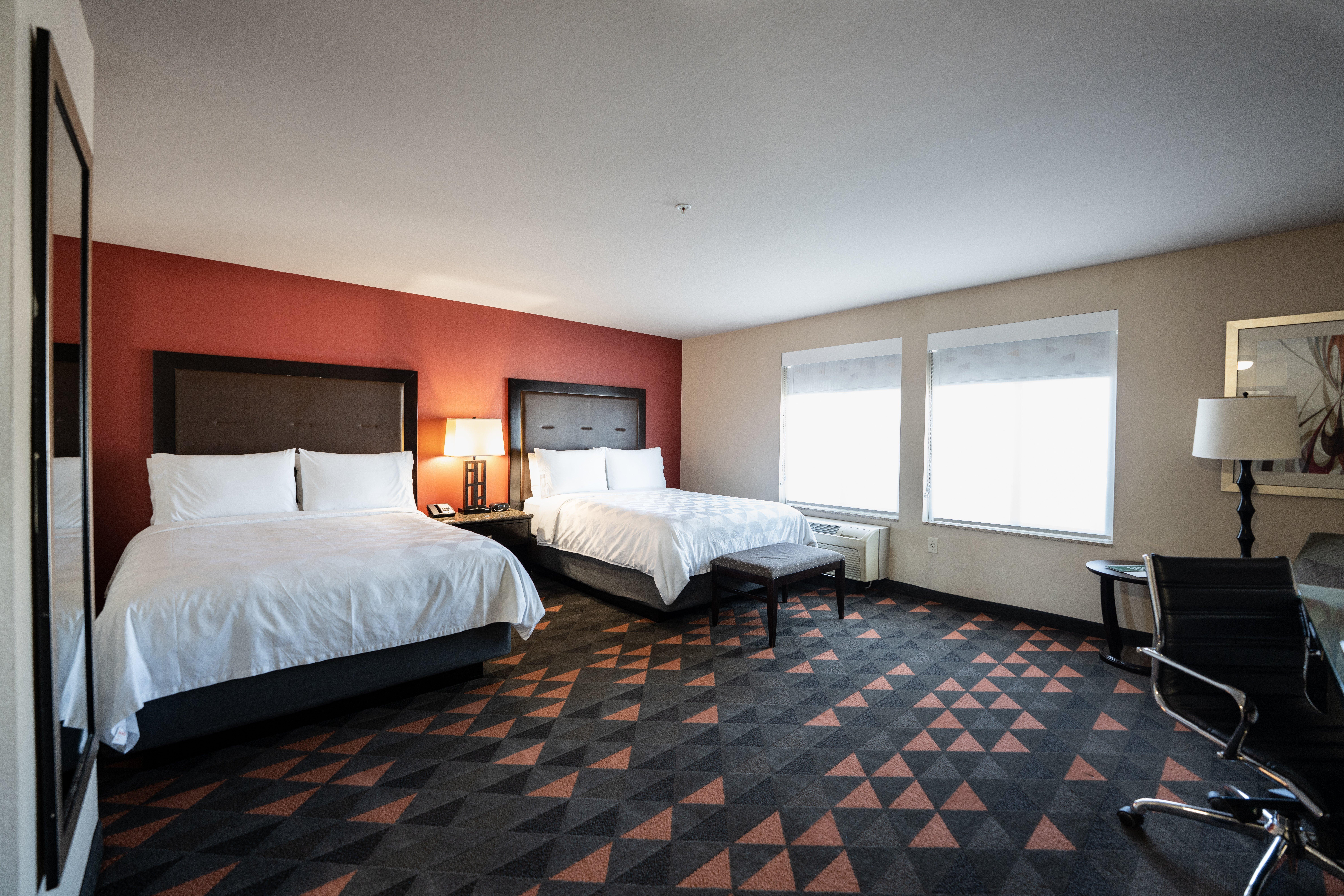 Holiday Inn Oceanside Marina Camp Pendleton By Ihg Bagian luar foto