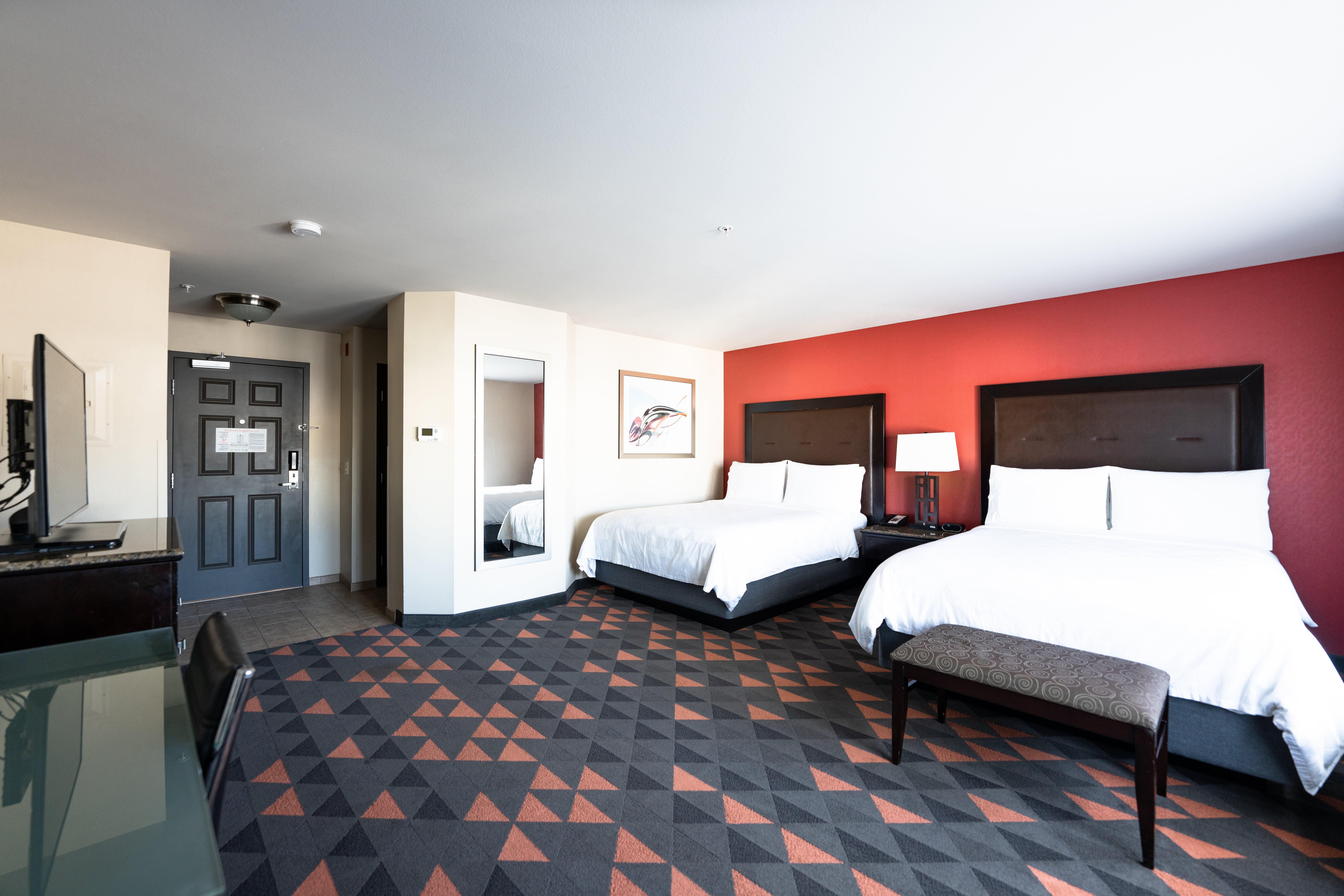 Holiday Inn Oceanside Marina Camp Pendleton By Ihg Bagian luar foto